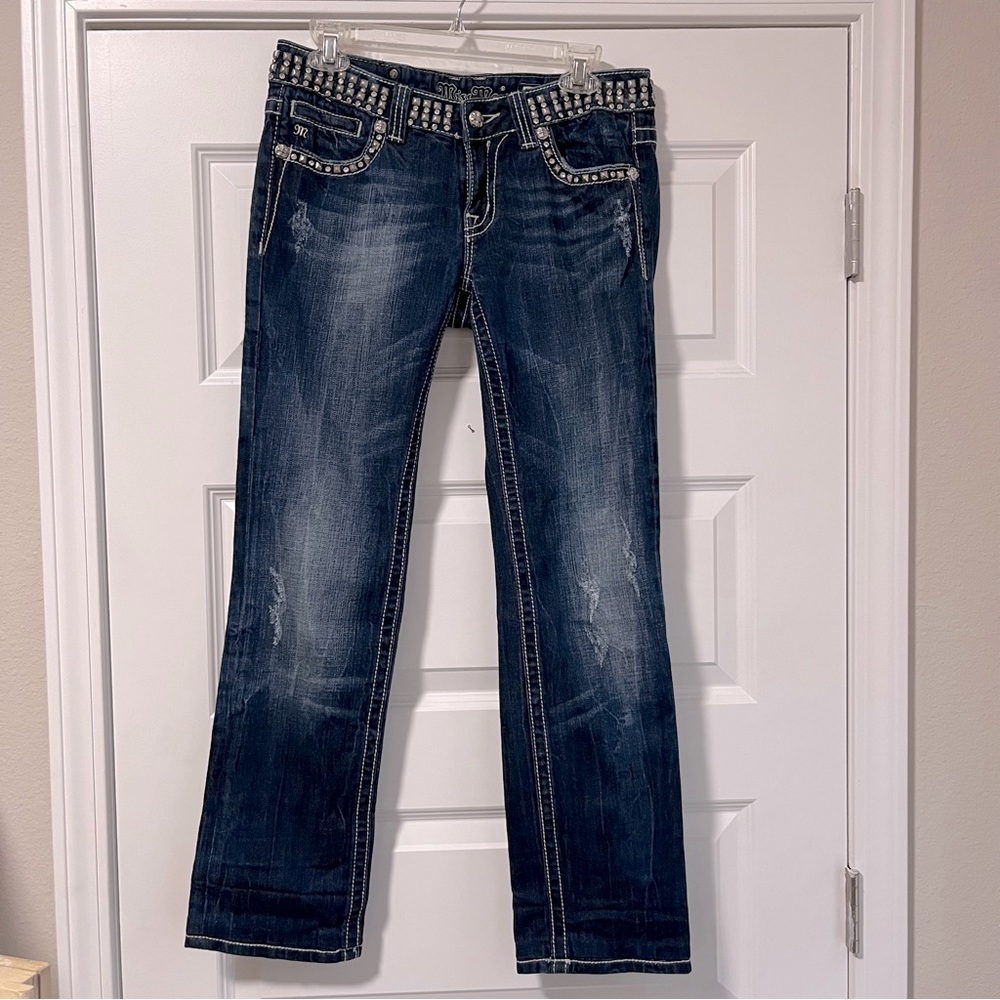 Miss Me Low Rise Straight Leg Studded Waistband Dark Wash Denim Size 29